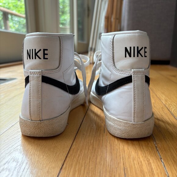 Nike Blazer Mid '77 Women's size 6 pre-owned - Picture 5 of 15